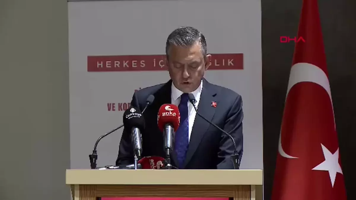 CHP Genel Başkanı Özel, Sağlık Çalıştayı’nda Konuştu