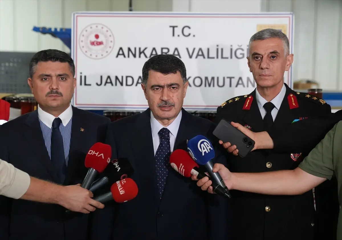 Ankara’da Sahte Bal Operasyonu: 8 Bin Ton Düzensiz Gıda Ele Geçirildi