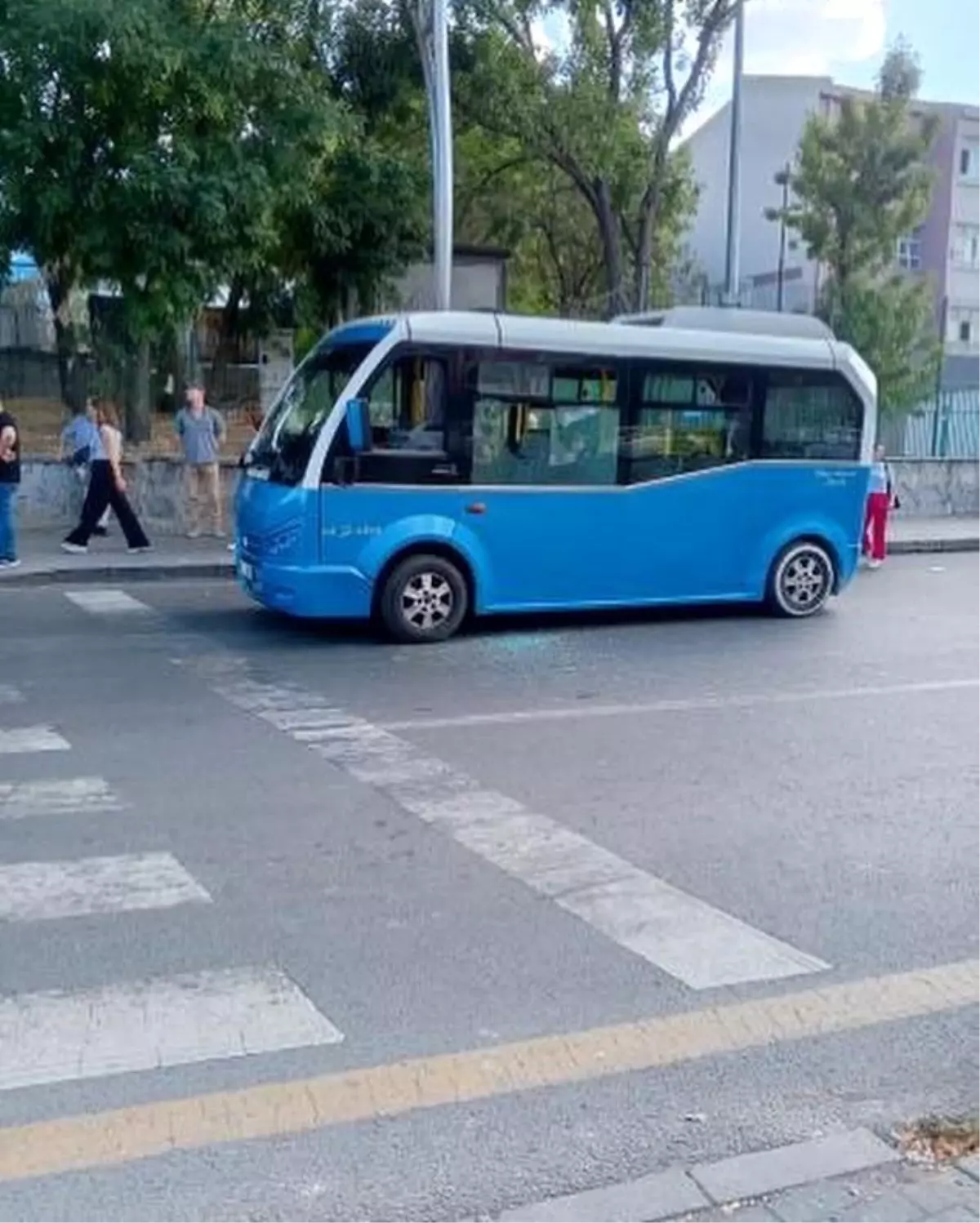 Ankara’da Minibüse Satırla Saldırı