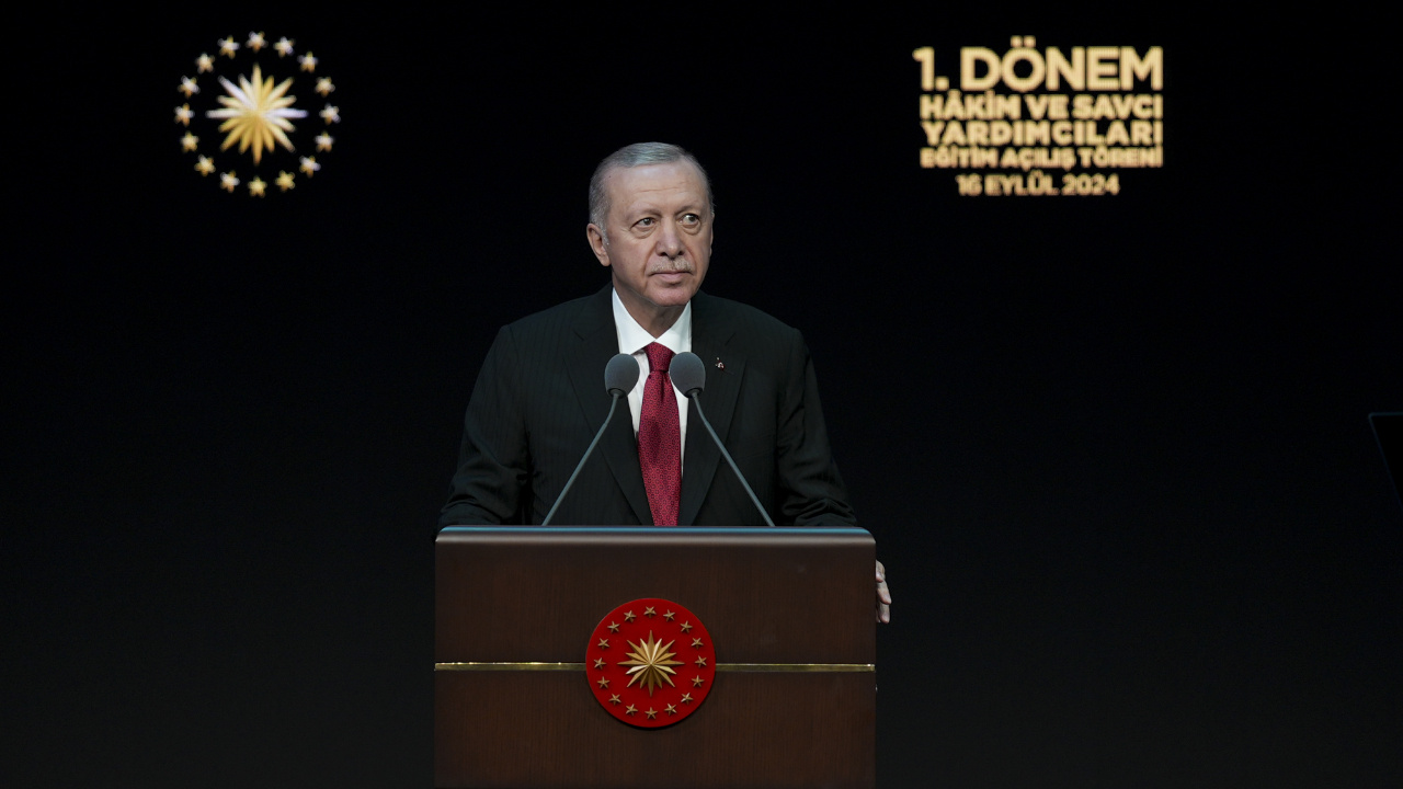 Yeni Yasaklar Yolda mı? Erdoğan’dan Bir ‘Sosyal Medya’ Çıkışı Daha