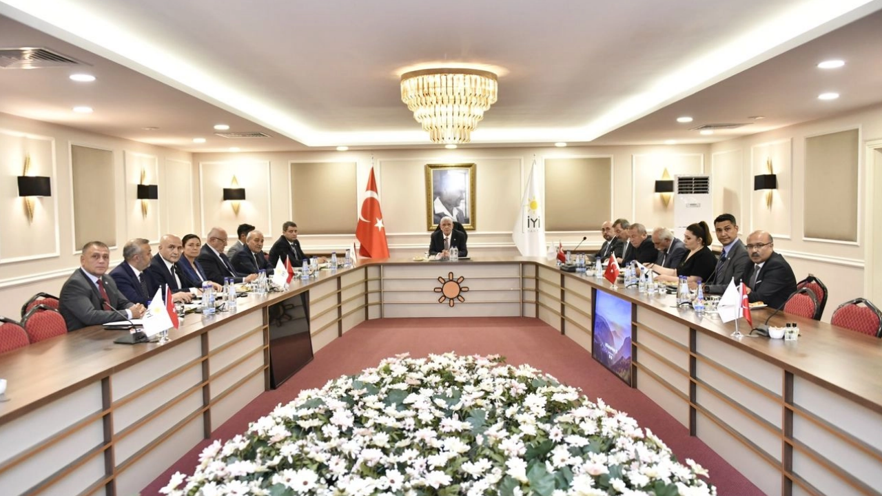 İYİ Parti Başkanlık Divanı Toplandı