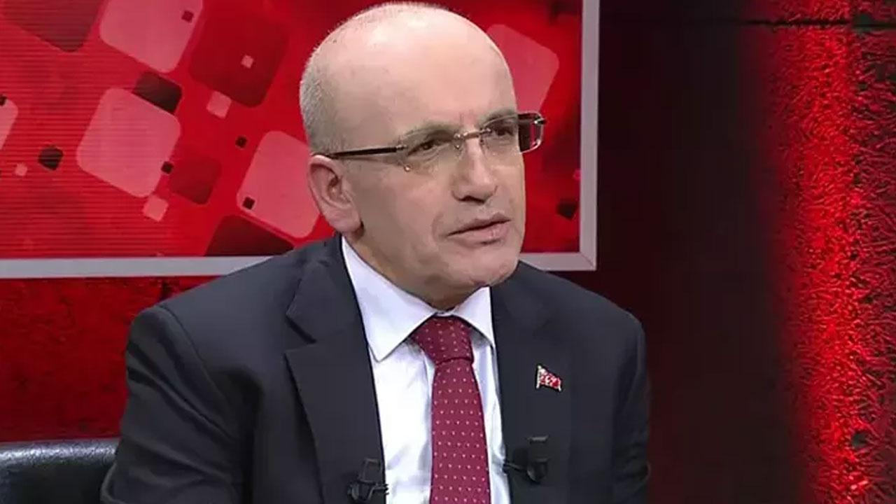 Mehmet Şimşek Canlı Yayında Açıkladı: Türkiye’nin En Büyük Problemi Ne? Enflasyon Tek Haneye Düşecek Mi?