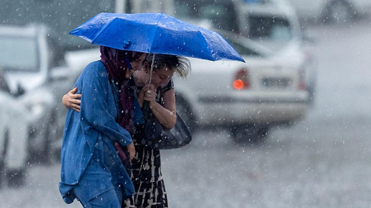 Meteoroloji’den Kuvvetli Yağış Uyarısı: İstanbul İçin Yeniden Alarm Verildi