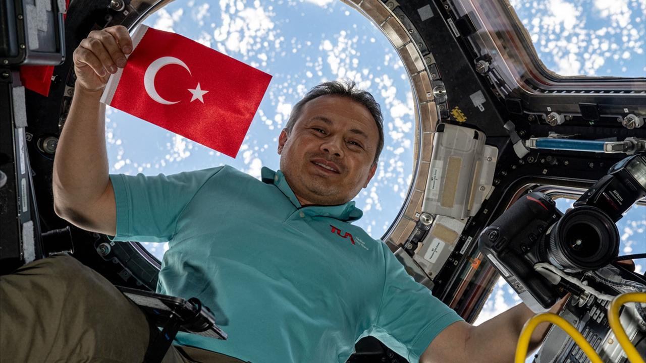 MSB Açıkladı: İşte Uzaya Giden İlk Türk Astronotu Alper Gezeravcı’nın Yeni Görevi