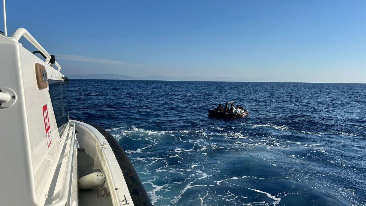 Muğla Açıklarında Yine Göçmen Vakası: 23 Kişi Kurtarıldı