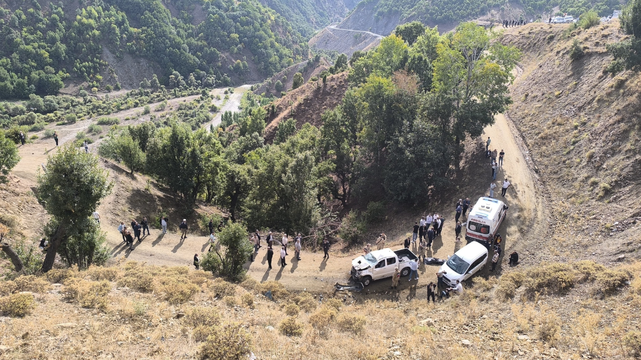 Muş’a Şehit Ateşi Düşmüştü: Yakınları Kaza Yaptı! 1 Ölü, 5 Yaralı