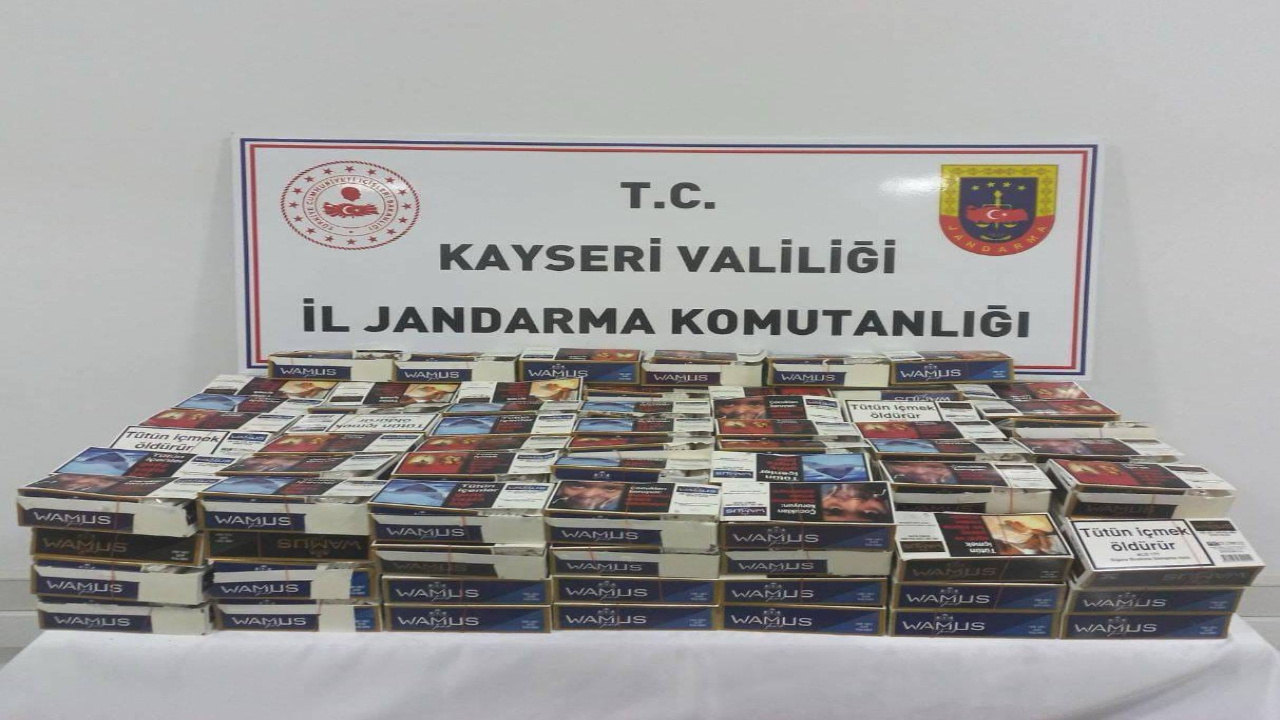 Nakliye Aracında Binlerce Adet Kaçak Sigara Yakalandı