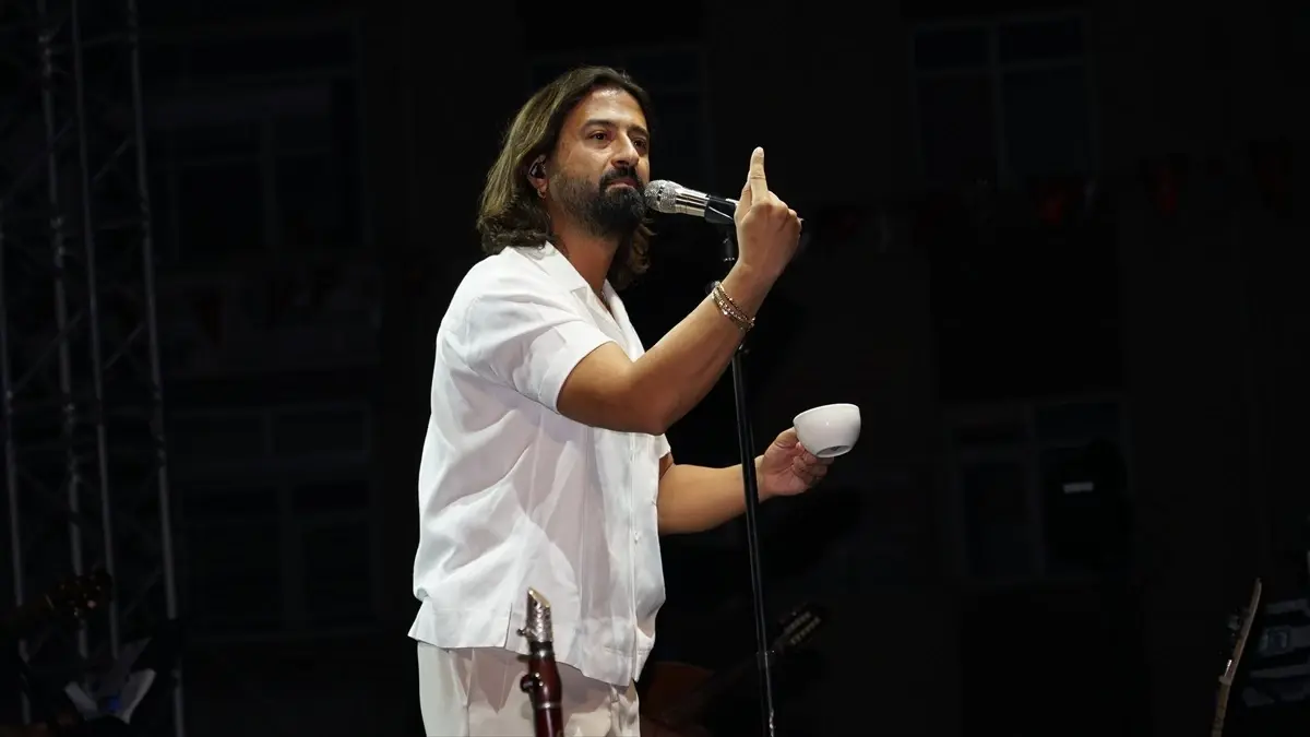 Koray Avcı, Polatlı’da konser verdi