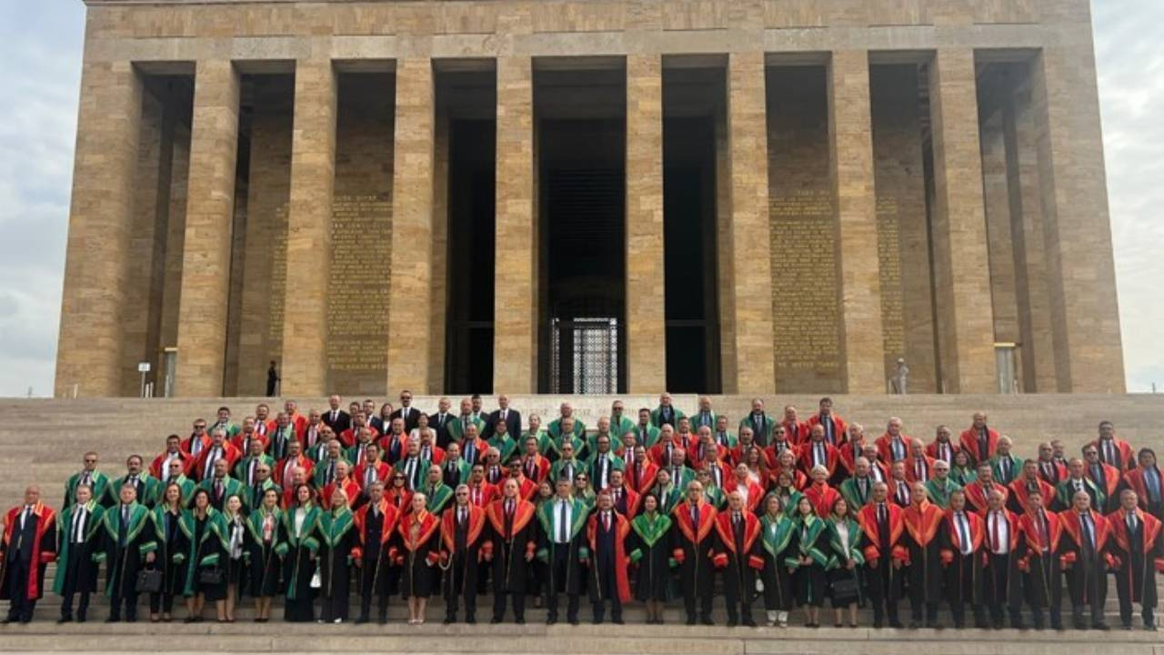 Yargıtay Üyelerinden Anıtkabir Ziyareti