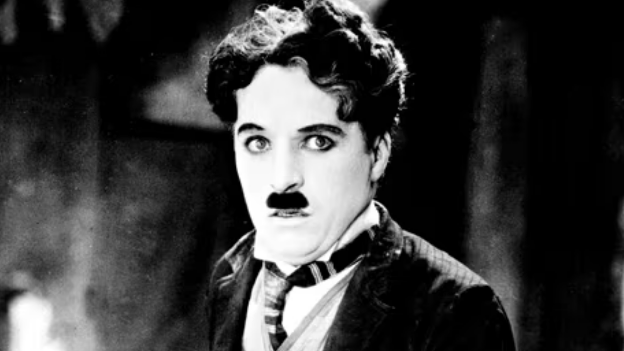 Yıllar Sonra Ortaya Çıktı: Charlie Chaplin İşte Bu Yüzden Betona Gömülmüş