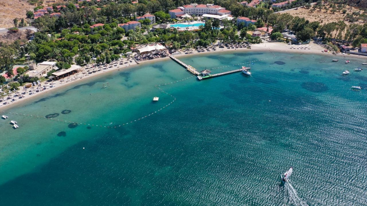 15 Milyon Turist Antalya’ya Akın Etti