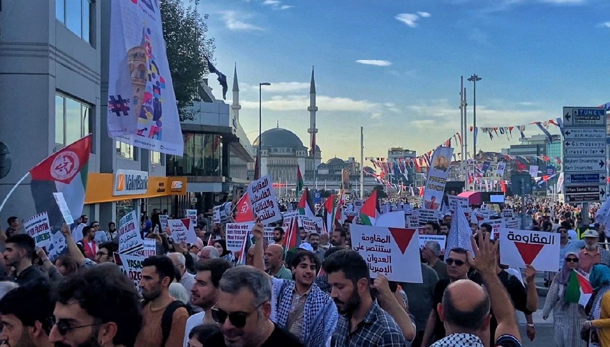 Aksa Tufanı’nın birinci yılında Taksim’de Filistin’e destek yürüyüşü