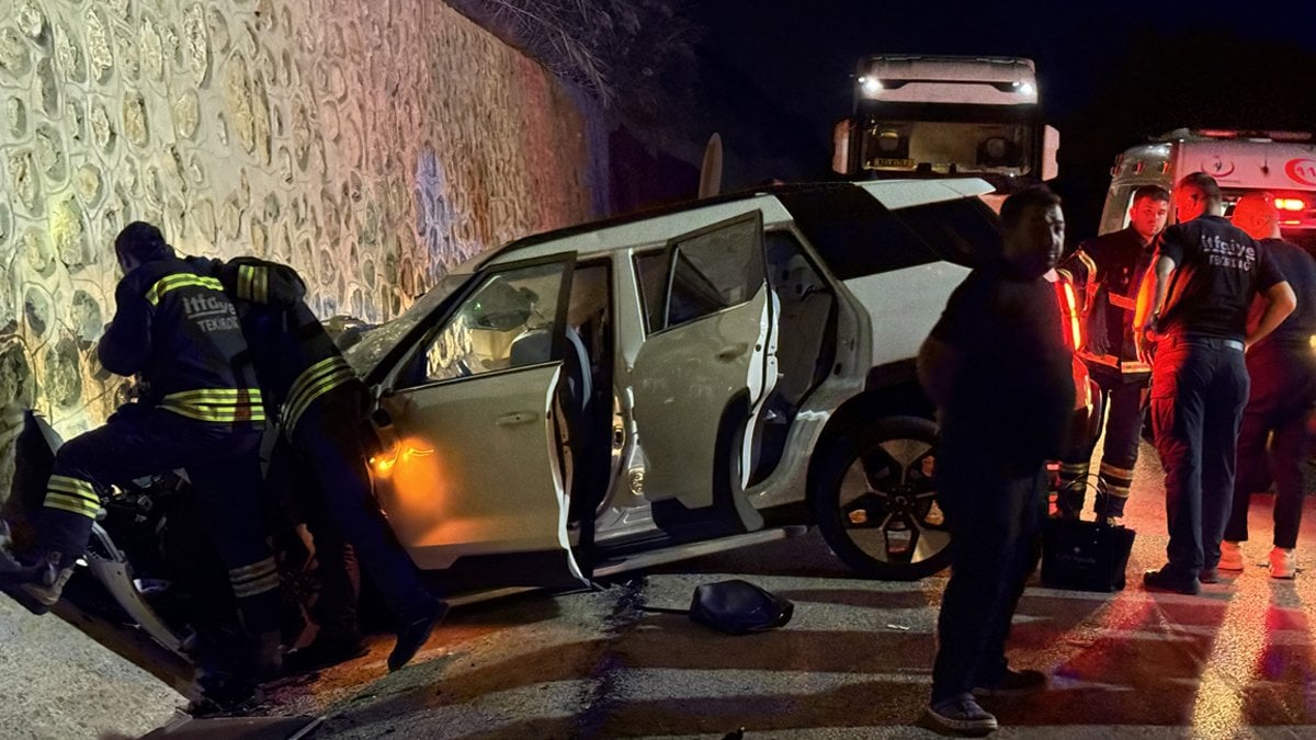 Kongre dönüşü feci kaza: 2 doktor hayatını kaybetti