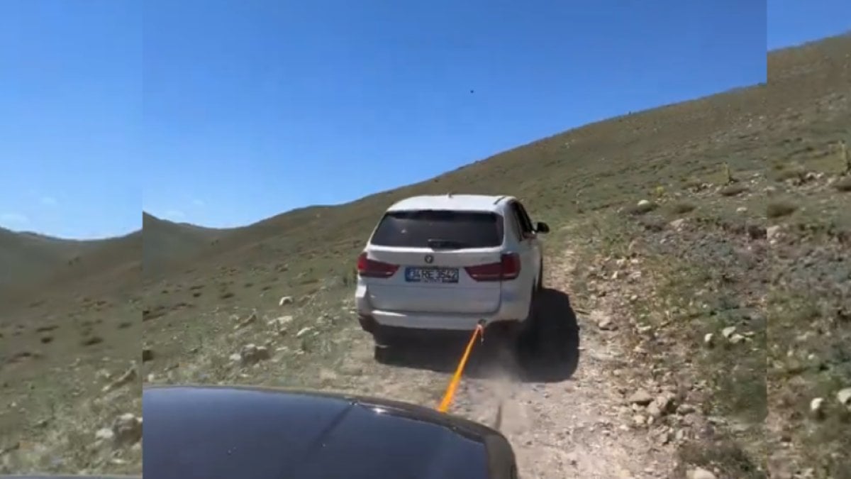 Yine Chery yine arıza! Köy yolunda yolda kalan Chery’i BMW kurtardı sosyal medya sallandı