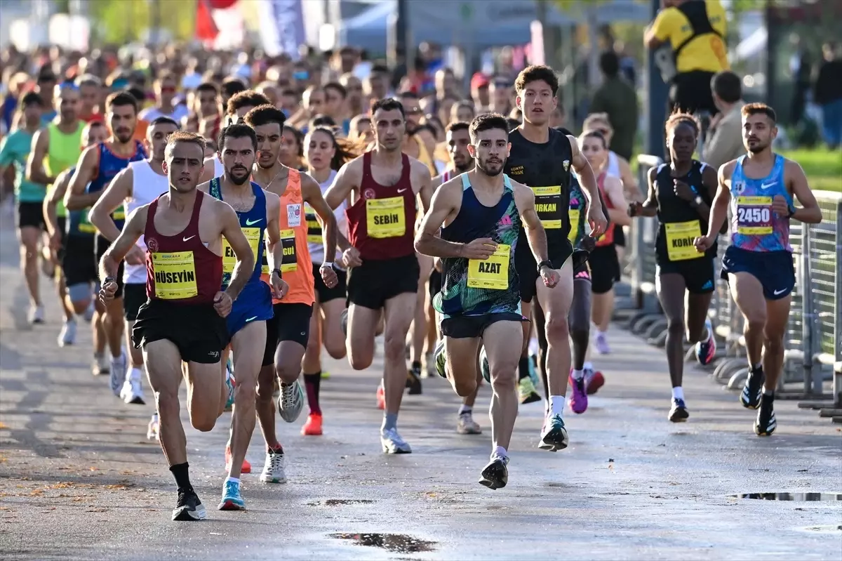 2. Runkara Yarı Maratonu’nda Hüseyin Can ve Kenyalı Daisy Jeptoo Kimeli zafer elde etti