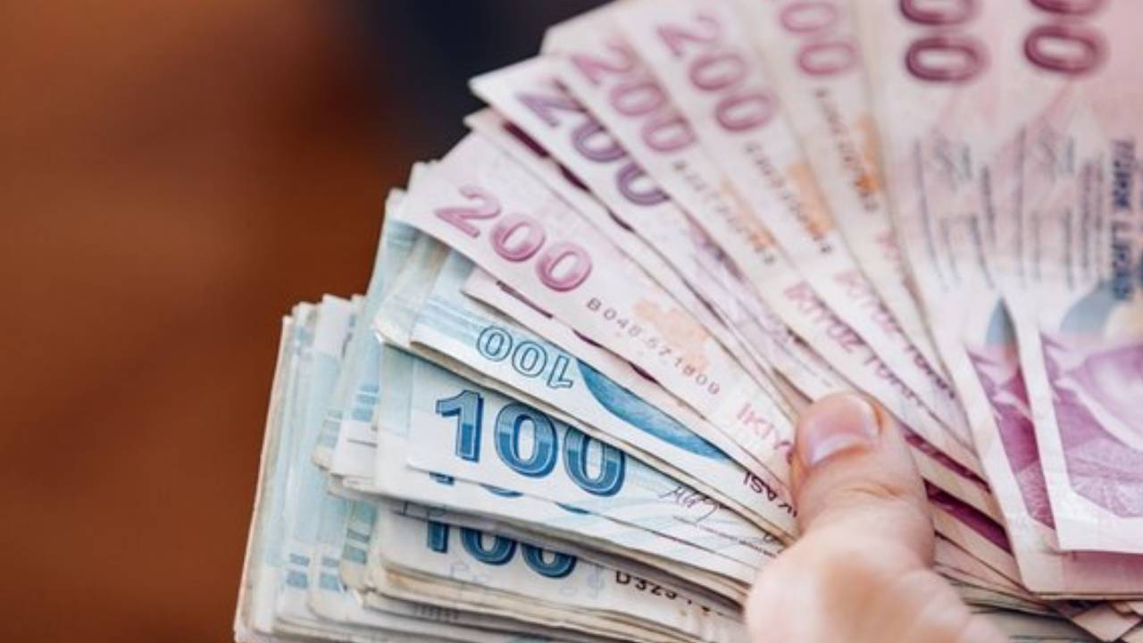 5 Bin Liralık 29 Ekim Emekli İkramiyesinde Flaş Gelişme: Açıklama geldi