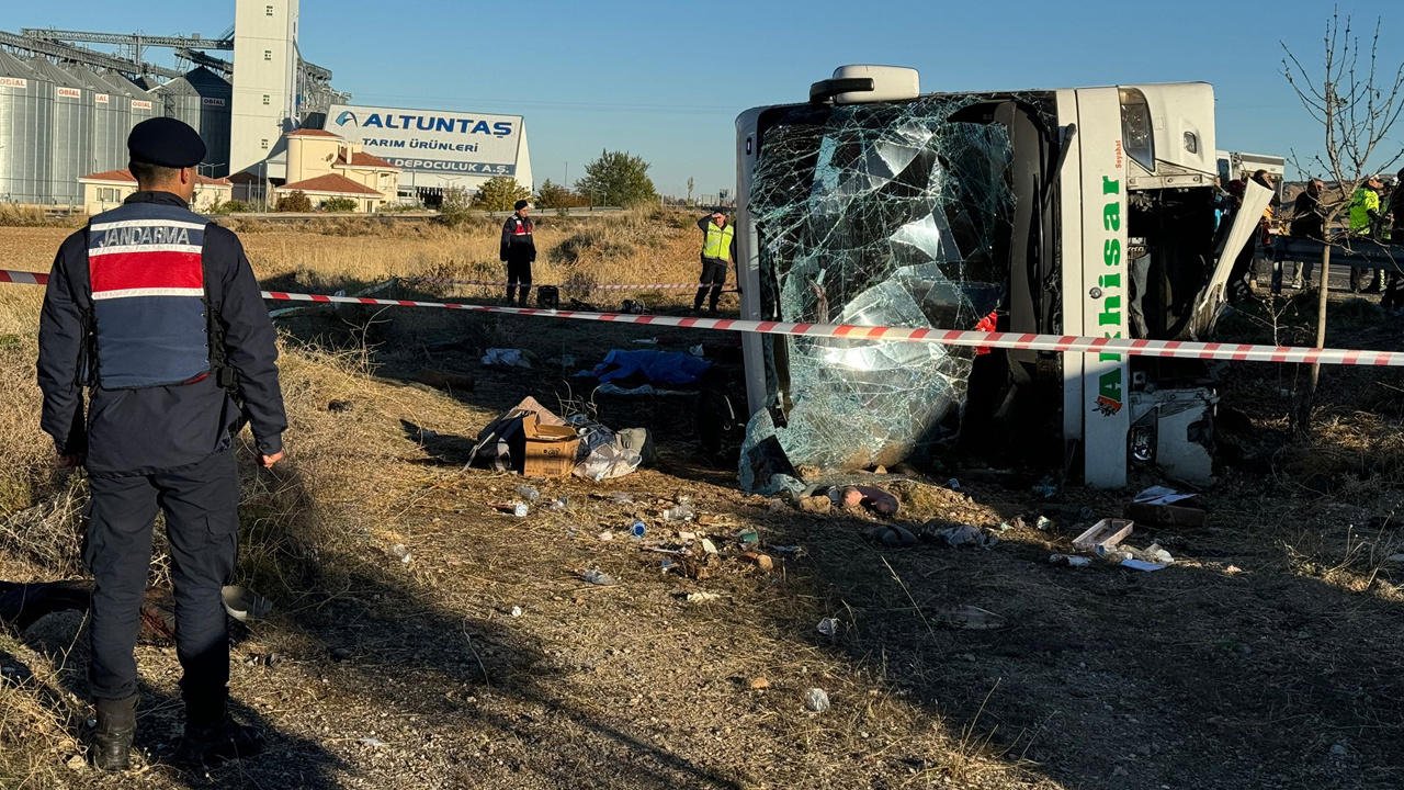 Aksaray’da Feci Otobüs Kazası! Ölü ve Yaralılar Var