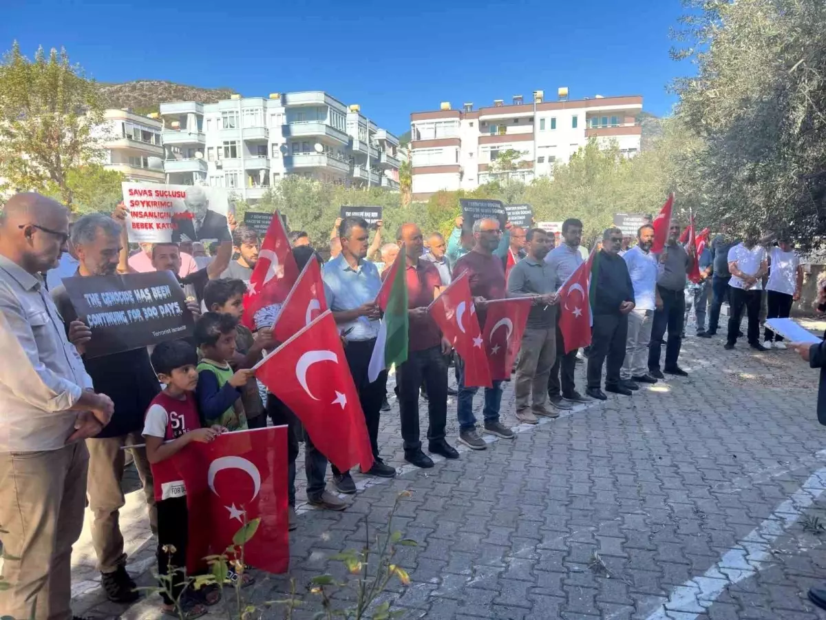 Alanya’da şehitler için gıyabi cenaze namazı kılındı