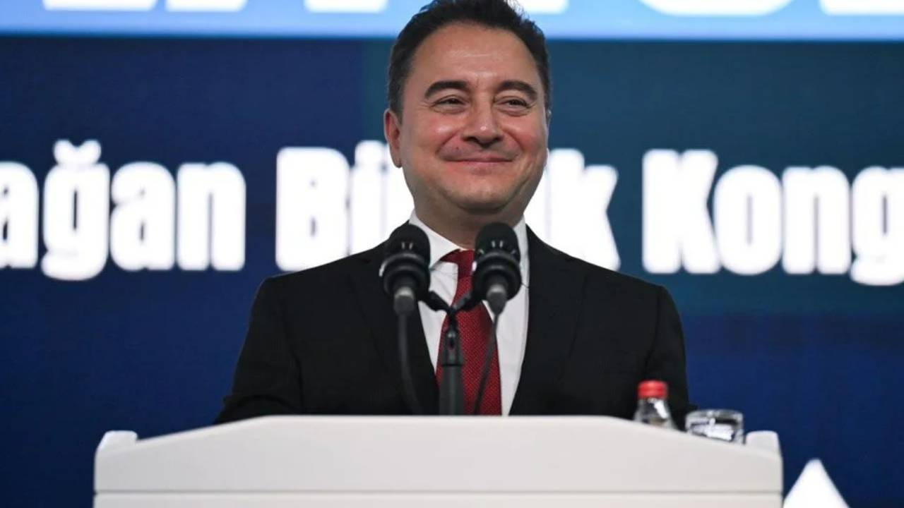 Ali Babacan’ın A Takımı Yenilendi