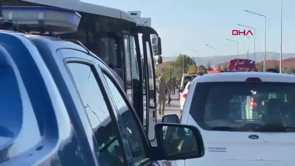 ANKARA’daki Türk Havacılık ve Uzay Sanayii Genel Müdürlüğü yerleşkesinde silah patlama sesleri duyuldu(EK 2 VİDEO EKLENDİ)