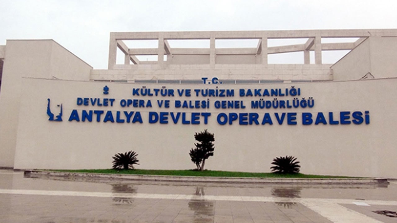 Antalya Devlet Opera ve Balesi’nden Tosca Sahnesi