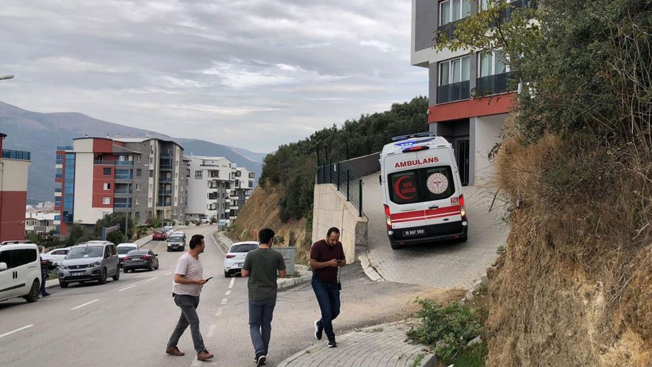 Boşanma Aşamasındaki Eşini Vurup Kaçtı