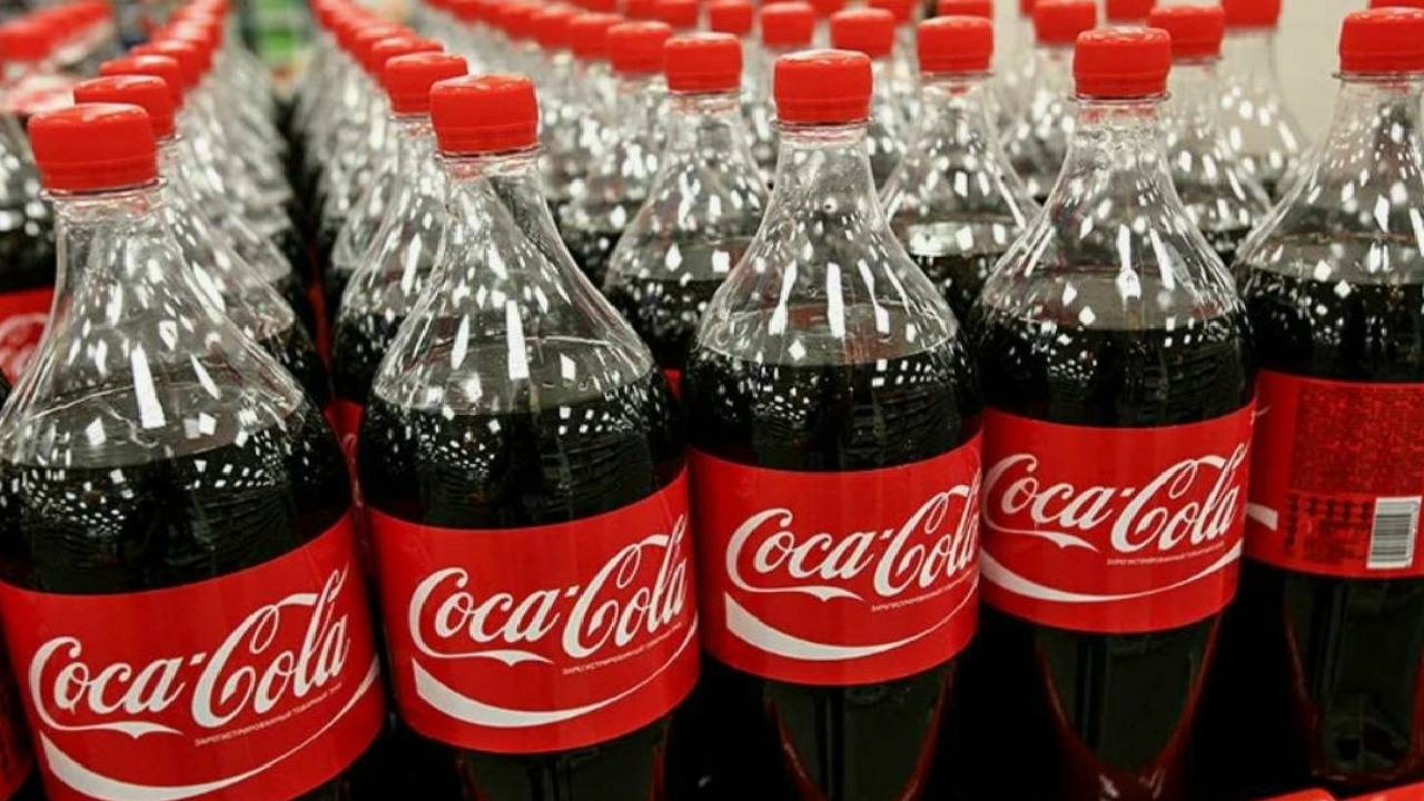 Coca-Cola Ürünlerini Geri Çağırdı: Binlerce Ürün Marketlerden Toplatılıyor