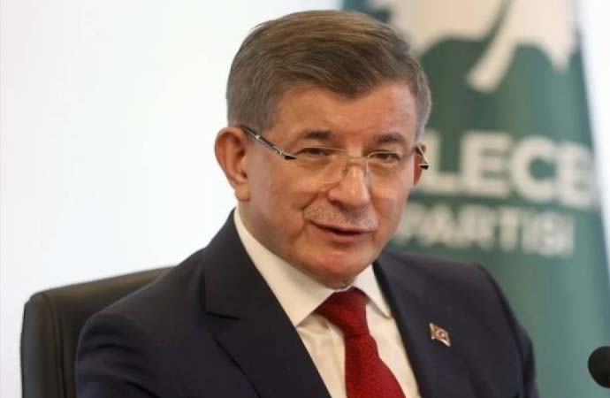 Ahmet Davutoğlu: Görevde olsaydım uçağa biner Beyrut’a inerdim! – Ankaragündem