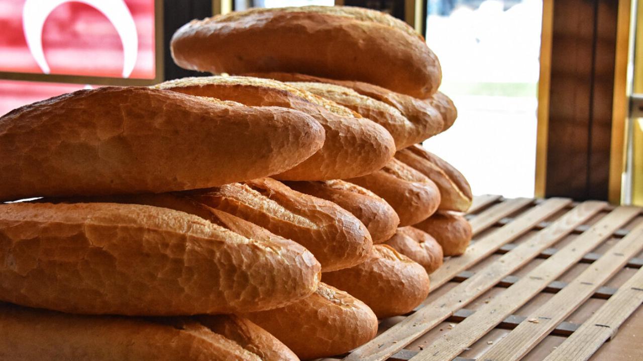 Ekmeğe Zam Mı Geldi? Söylentisi Bile Yetti: Fırınlardaki Ekmek Tarifesi Değişti