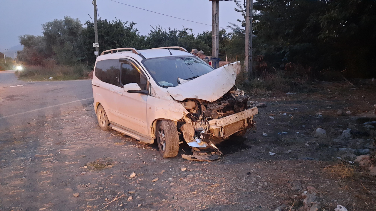 Hatay’da 3 Araç Kaza Yaptı 7 Yaralı Var