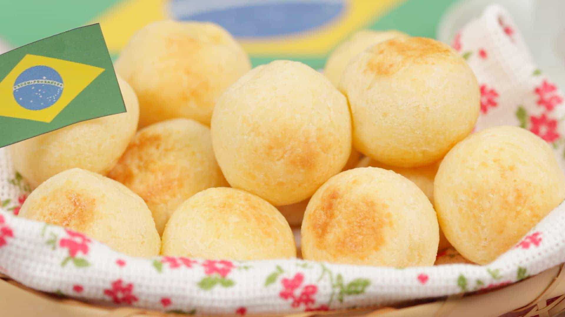 Pão de Queijo (Brazilian Cheese Bread)