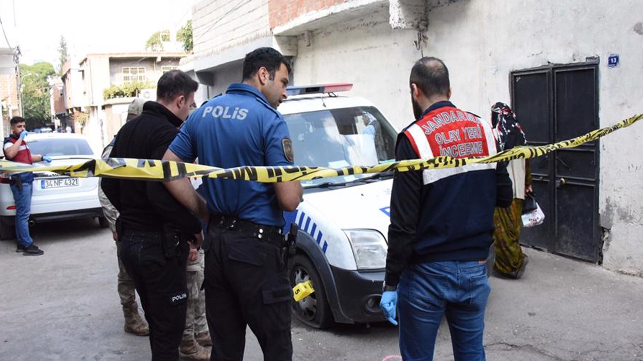 Saldırının Adresi Bu Kez Şanlıurfa! Babasıyla Kavga Etti, İhbara Gelen Polislere Ateş Açtı