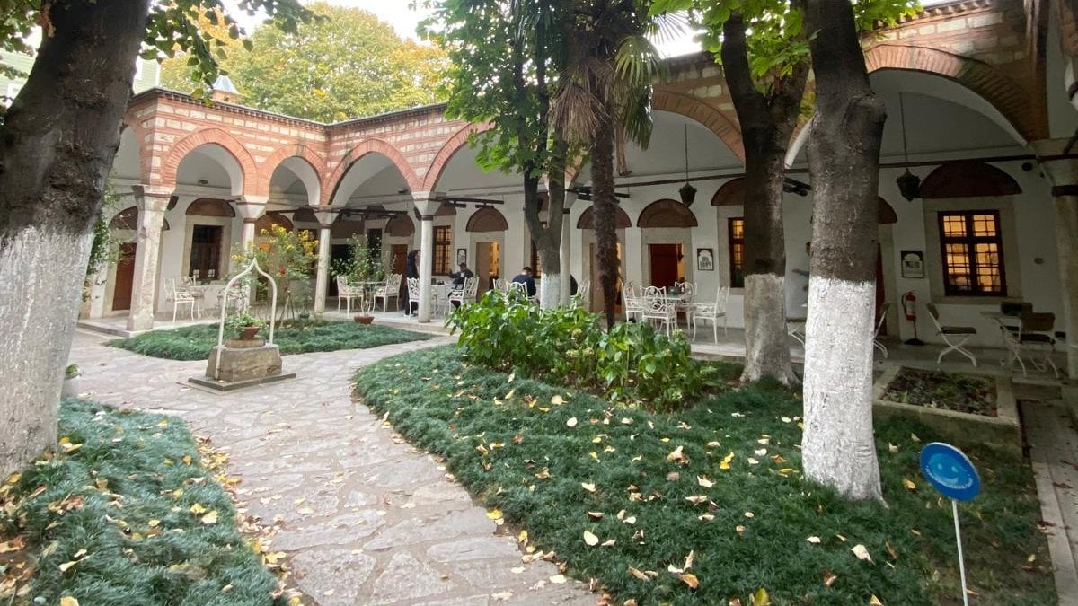 Tarihi medrese için tahliye kararı: Turing’in kullanımına son