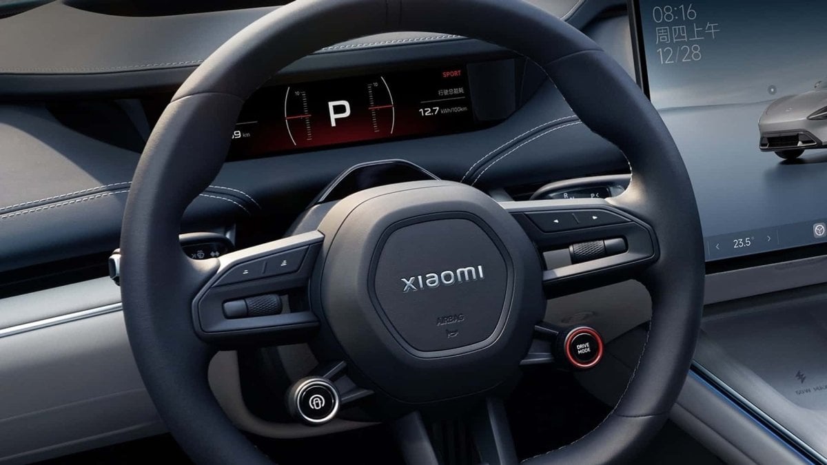 Xiaomi’nin 1 milyonluk yeni elektrikli otomobili yok satacak! Ferrari alacağınıza bunu alın hem sudan ucuz hem de içinde yok yok