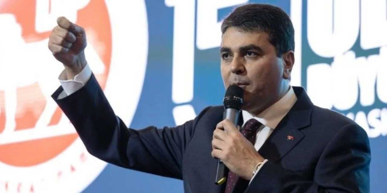 Demokrat Parti kurultayı olaylı geçti: Üç milletvekilinden ikisi istifa edebilir