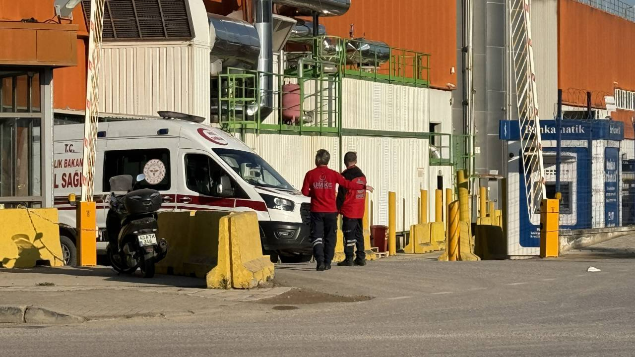 Fabrikada Kimyasal Madde Alarmı! İşçiler Hastanelik Oldu