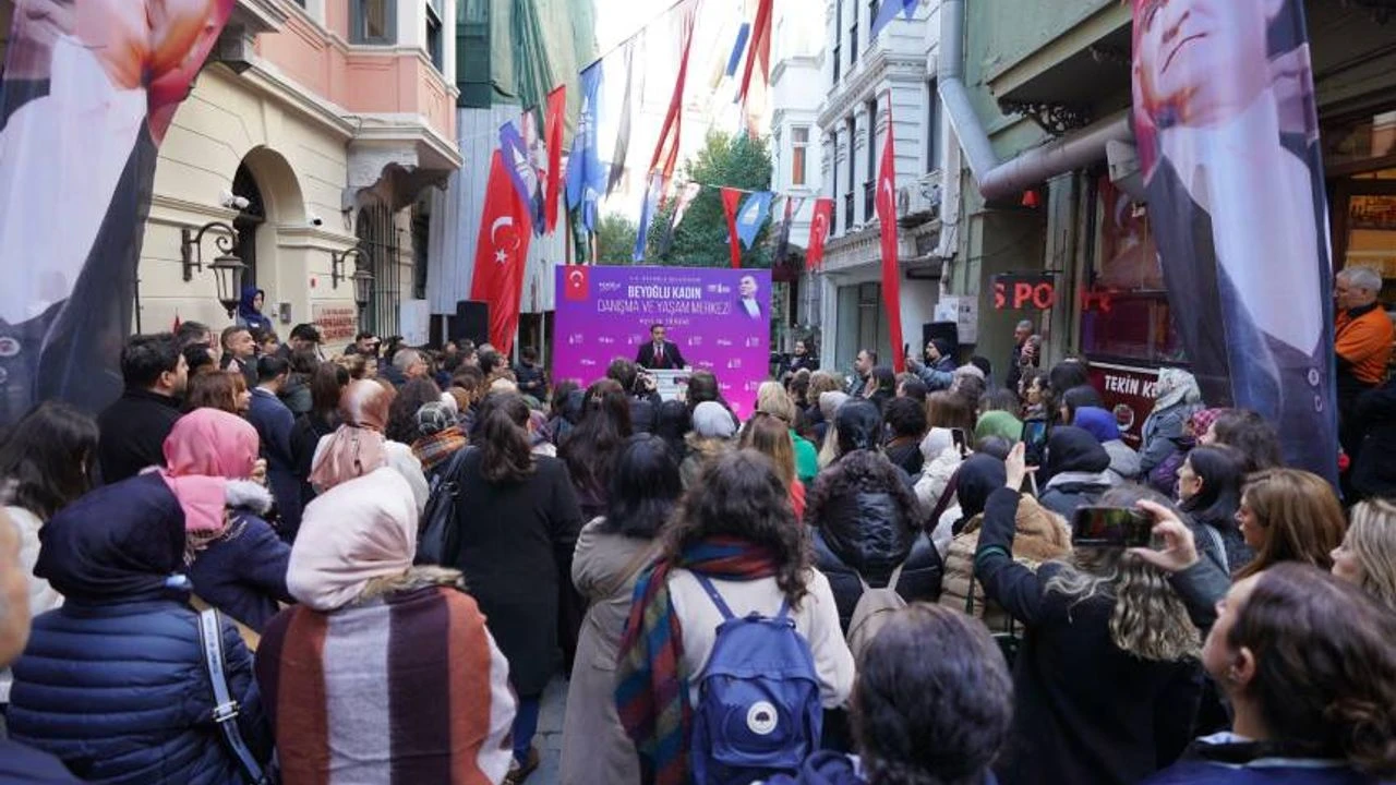 İstanbul Barosu’ndan 25 Kasım Tepkisi: ‘OHAL Uygulamalarını Aratmayan Sahneleri Yaşadık’