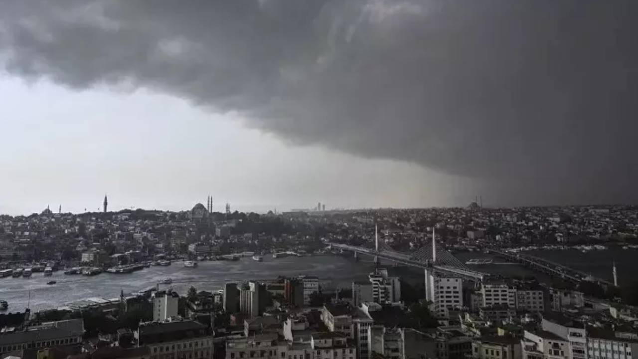 Meteoroloji Endişelendiren Haberleri Yalanladı: ‘Böyle Bir Uyarımız Yok’