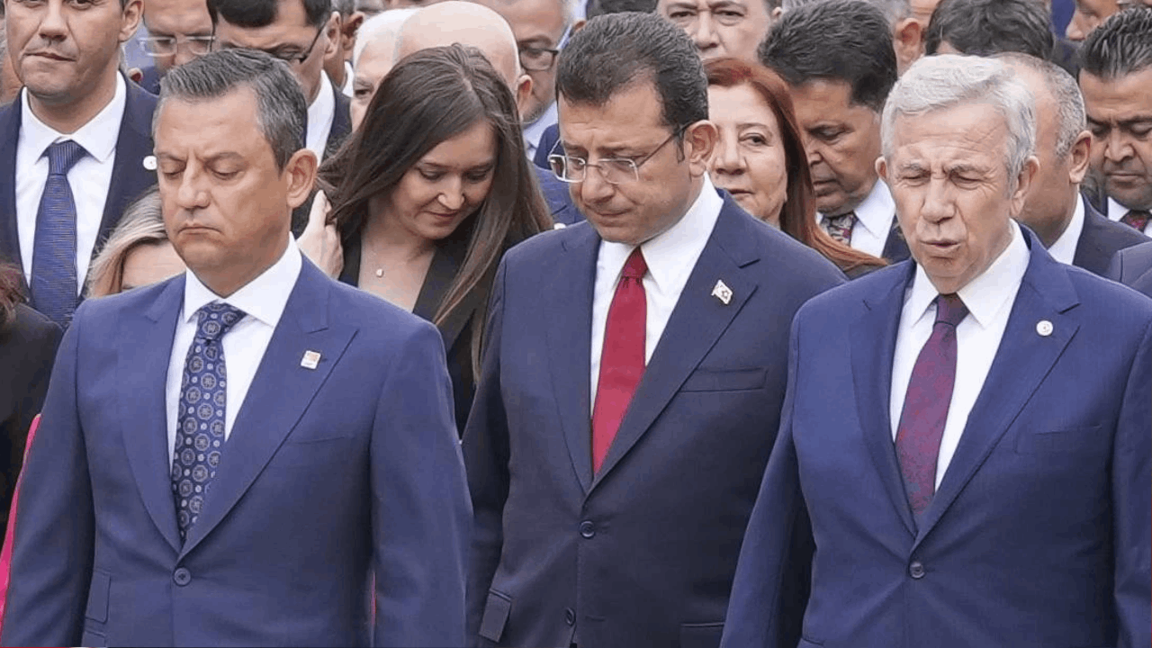 Özgür Özel’den Parti İçi Tartışmalar İçin Uyarı: ‘Oy Kaybettiriyor…’