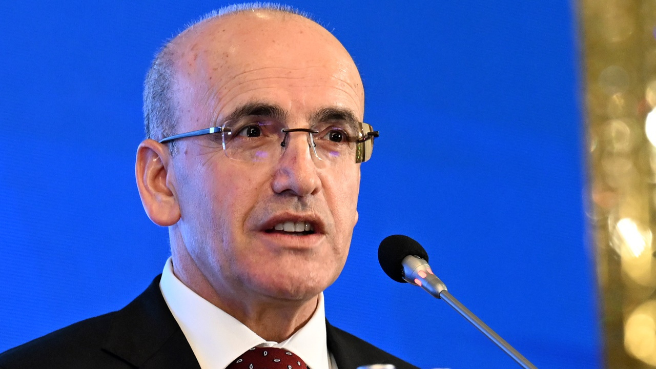 S&P, Türkiye’nin Kredi Notunu Yükseltmişti! Mehmet Şimşek’ten İlk Açıklama