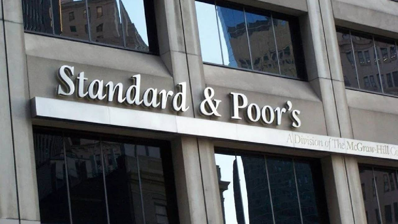 S&P’den Türkiye Kararı! Kredi Notu Yükseldi