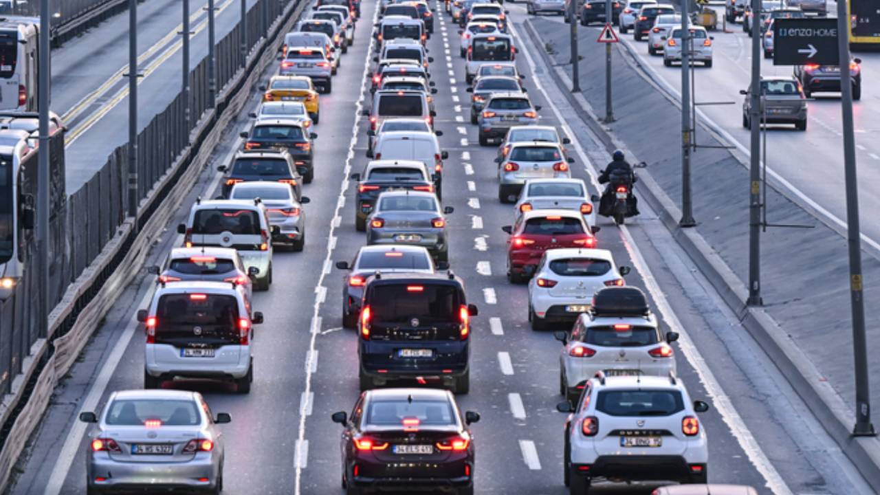 1 Ocak’ta Yürürlüğe Girecek: Sürücülere Akaryakıt Artık İndirimli Olacak