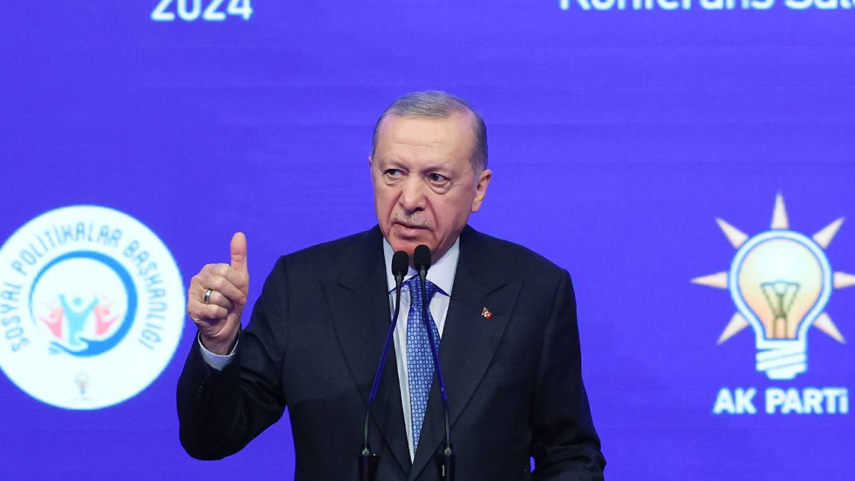 Erdoğan: Türk beklenendir, yolu gözlenendir