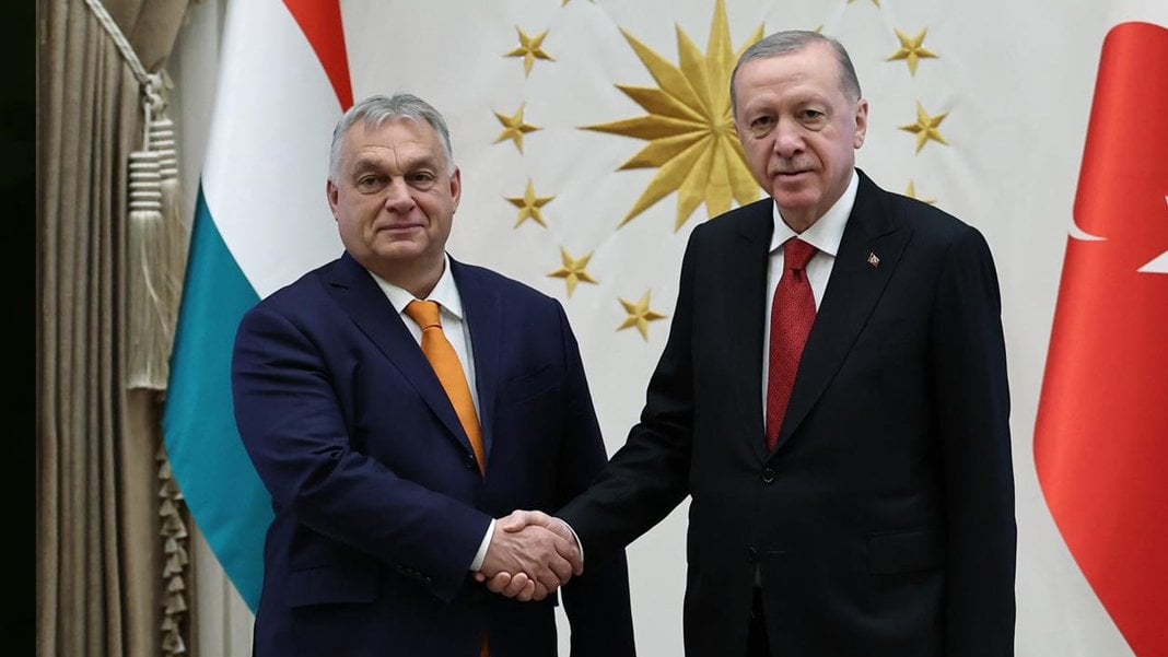 Erdoğan Viktor Orban ile görüştü