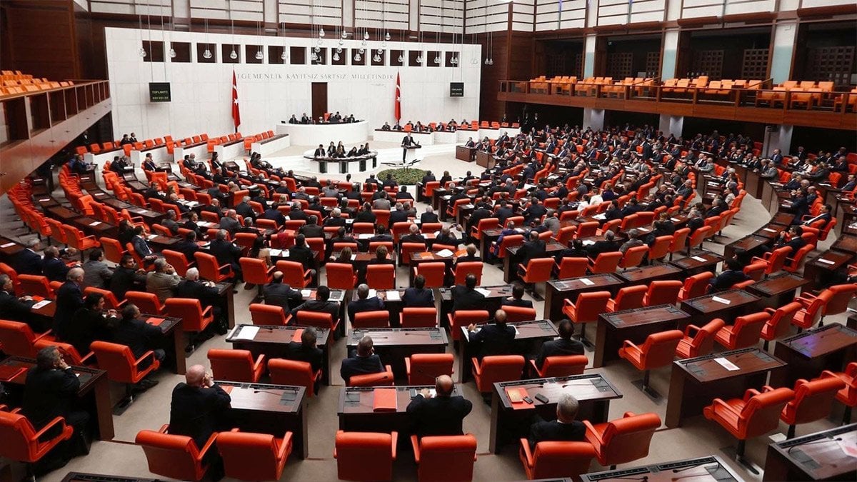 İYİ Parti’nin, Suriyelileri göndermek için bütçeye ilave 30 milyar lira önergesine ret