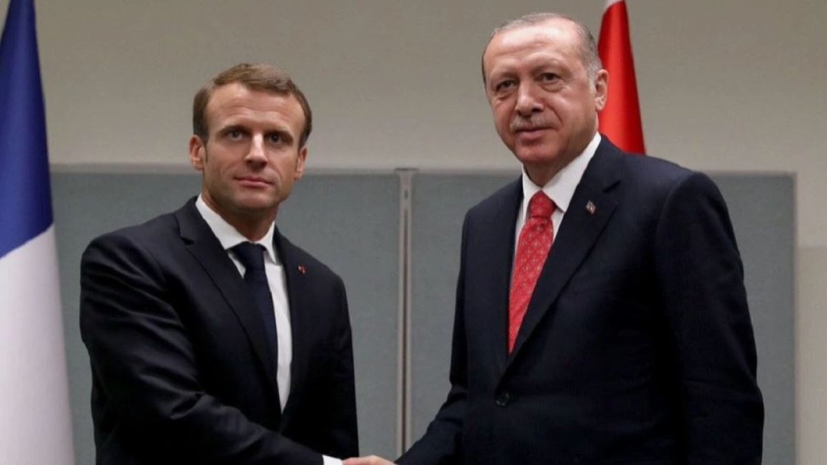 Erdoğan, Macron ile görüştü