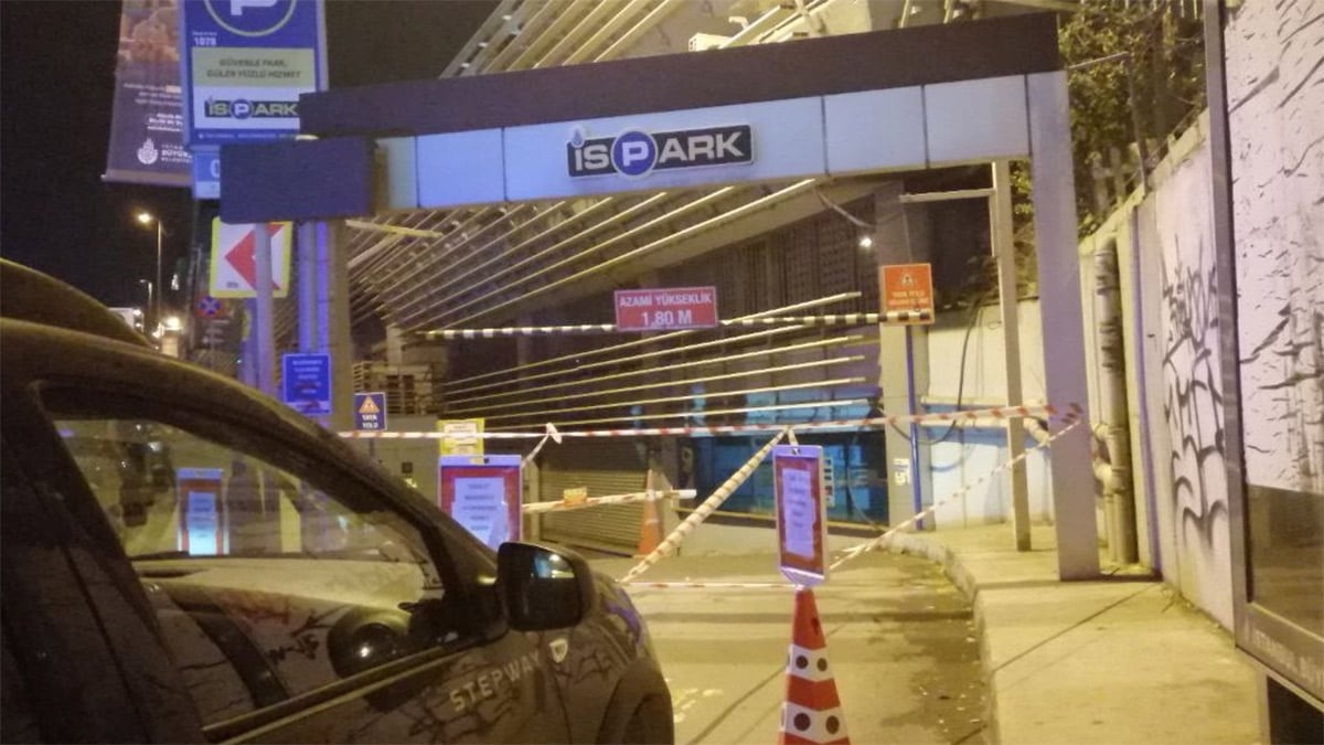 Beyoğlu’nda İSPARK otoparkı boşaltıldı