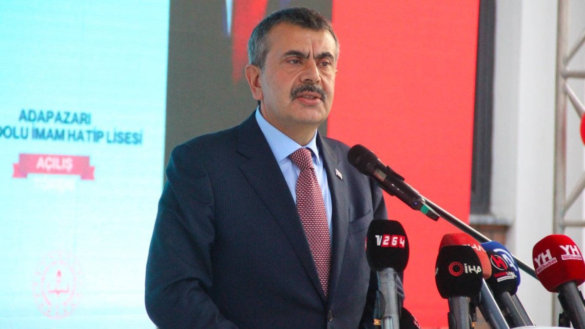 Tekin: Yeni yılda çocuklarımız için umutla çalışacağız