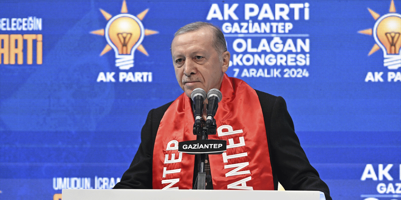 Cumhurbaşkanı Erdoğan Özel’e seslendi: Ne zaman Türkiye partisi olacaksınız!