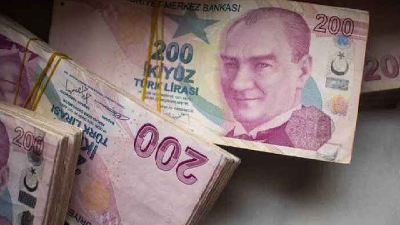 Bankalar Yılbaşı Öncesi Mevduat Faizini Düşürdü: 100 Bin TL’nin 1 Aylık Getirisi Çakıldı